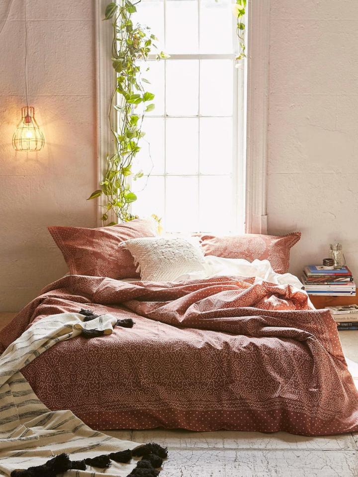 maplantemonbonheur.fr Mon lit, ma plante maplantemonbonheur.fr dormir, lit, chambre, romance, chic, romantique, nordique, épuré, urbaine, industrielle, fée, contemporain, poésie