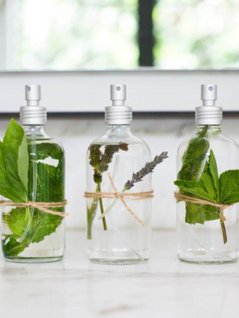 DIY : un parfum d’ambiance aux huiles essentielles - Maplantemonbonheur.fr